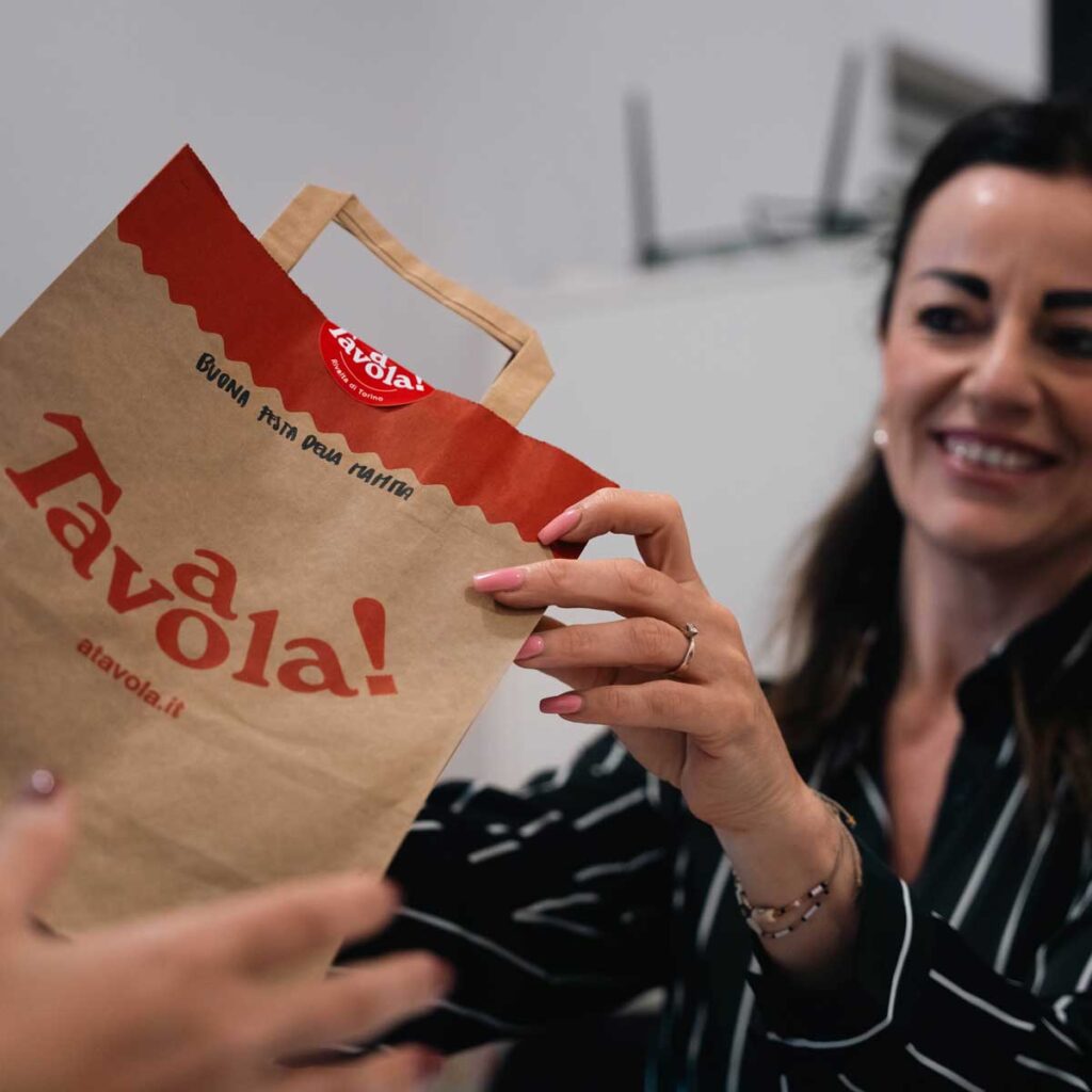 Fornitura Pasta: A Tavola!